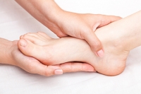 What Are the Symptoms of Tarsal Tunnel Syndrome?
